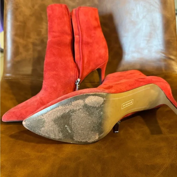 Steven By Steve Madden Red Suede Ankle Booties - Picture 3 of 7